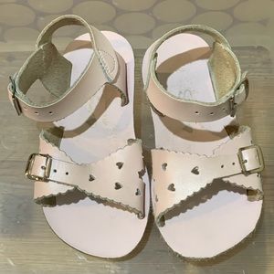 Sun Sans pink heart sandals